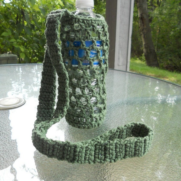 Crochet water bottle  holder in avocado  green, crochet bottle carrier - choose your size