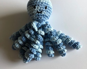 Crochet Octopus for Preemies, Crochet Octopus for Babies in shades of blue, Crochet Amigurumi, NICU Octopus