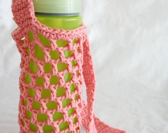Crochet bottle carrier, crochet bottle holder - country pink