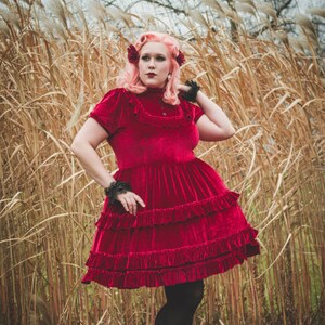 christmas skater dress plus size YOURS LONDON Plus Size Red Sweetheart Midi Skater Dress