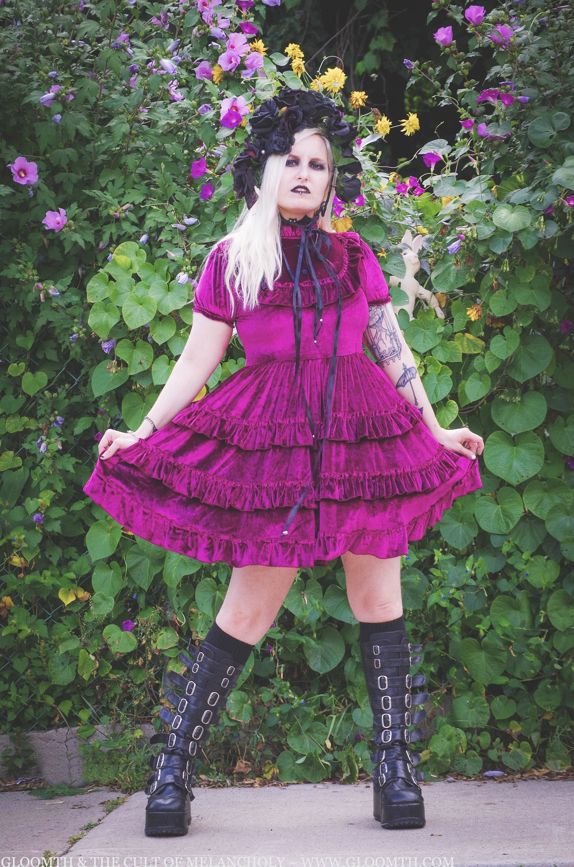 Gloomth Secret Garden Purple Velvet 