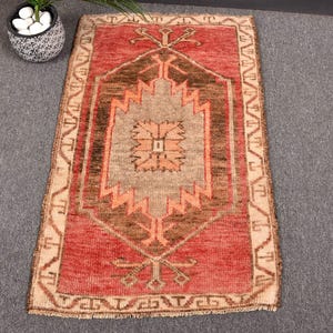 2x3 Turkish Rug, Vintage Small Rug, Faded Oushak Rug, Anatolian Carpet, 1.9x3.1 ft Decor, Wool Rug, Handmade