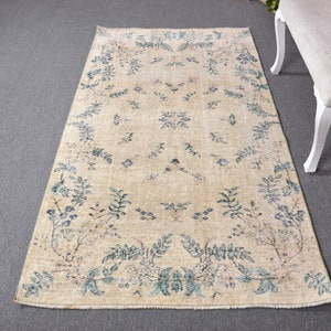 Vintage Rug, 4x7 Area Rug, Turkish Rug, Anatolian Rug, Rugs For Bedroom, 3.7x6.7 ft Beige Rug, Flower Patterned Rug, Vintage Area Rug,