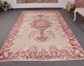 Vintage Turks tapijt, 5,6 x 9,1 ft, roodgrijs wollen tapijt met randen