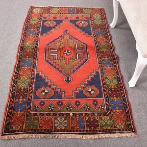 Turkish Rug, 4x6 Accent Rugs, Vintage Rug, Antique Anatolian Rug, Rugs For Salon, 3.2x5.3 ft Red Rug, Oushak Rug, Wool Turkish Rug,