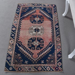 Small Rug, Vintage Rug, Turkish Rug, Muted Anatolian Rug, Rugs For Bathroom, 2.6x4.4 ft Red Rug, Authentic Vintage Turkish Rug, Door Mat,