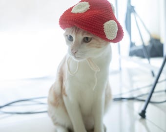 Cat Hat Cute Red Mushroom Toadstool Pet Bonnet Soft Plush Kitten Accessory Cottagecore Pet Unique Handmade Crochet Funny Cat Photo Prop Gift