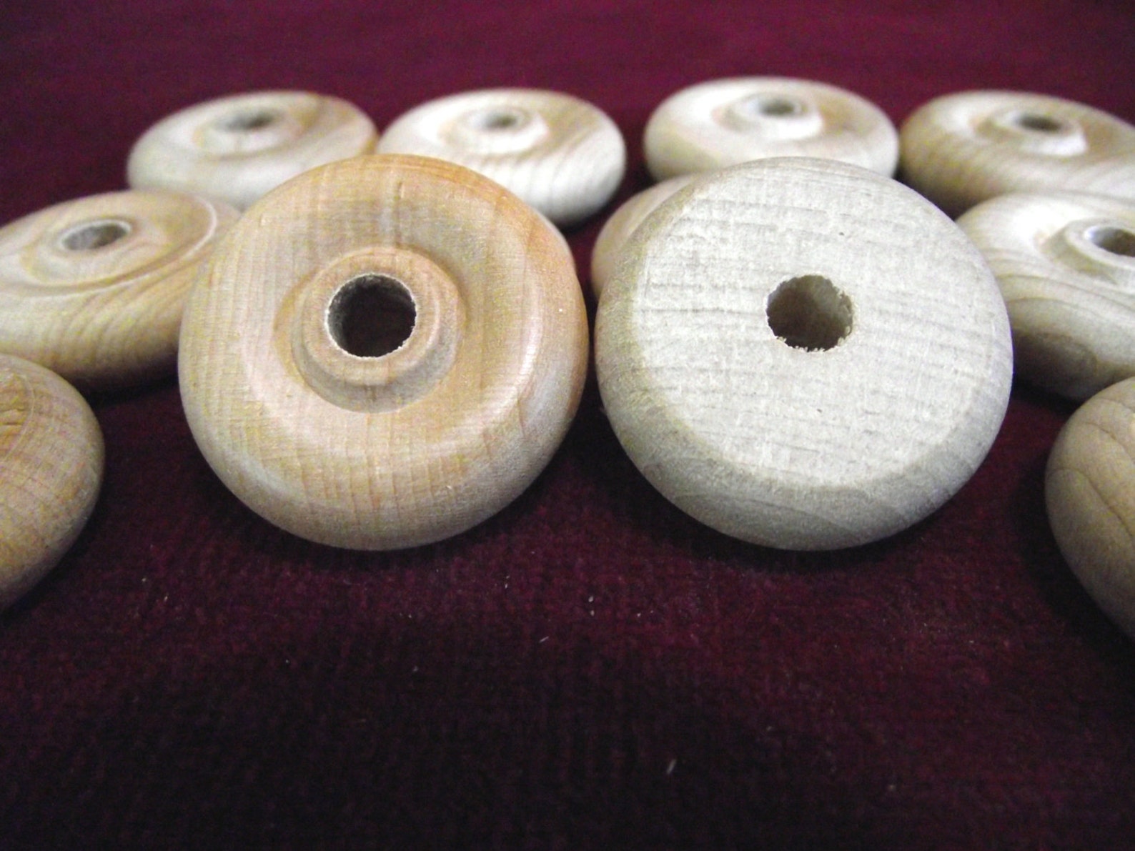 36 Wheels 1-1/4 Inch Diameter With 1/4 Hole Unfinished Hardwood - Etsy