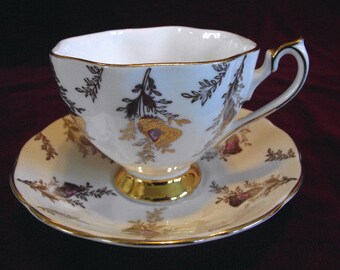 ¡A LA VENTA AHORA! Patrón de taza y platillo estilo Reina Ana n.° 5748, PM577 vintage