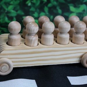 Pine Bus #5 with 11 Hardwood Lg. Boy Peg Dolls, Unfinished