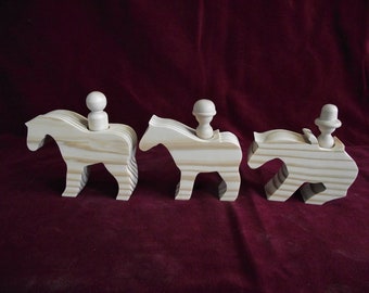 Set of 3 Chunky Horses with Peg Doll Riders, Unfinished Wood