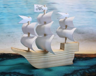 Pirate Ship with Sails, Unfinished Pine Cutouts