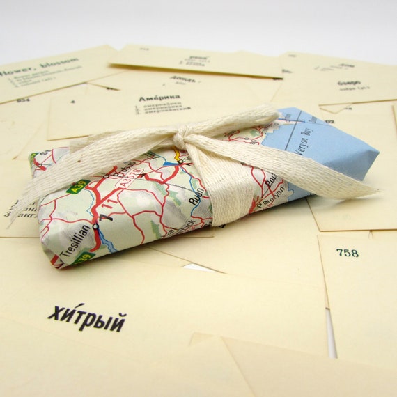 50 RUSSIAN vocabulary flashcards - vintage school ephemera - classroom - foreign language