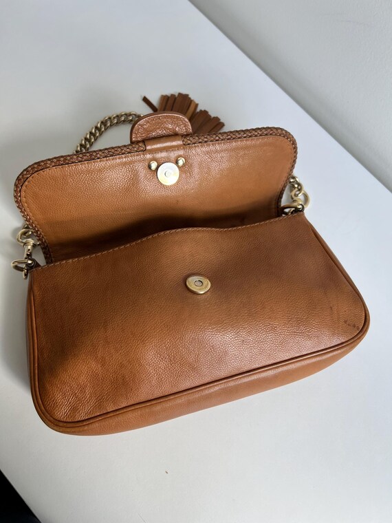 Authenticated Gucci Marrakech Chain Shoulder Bag … - image 10