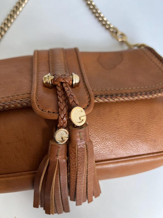 Authenticated Gucci Marrakech Chain Shoulder Bag … - image 4