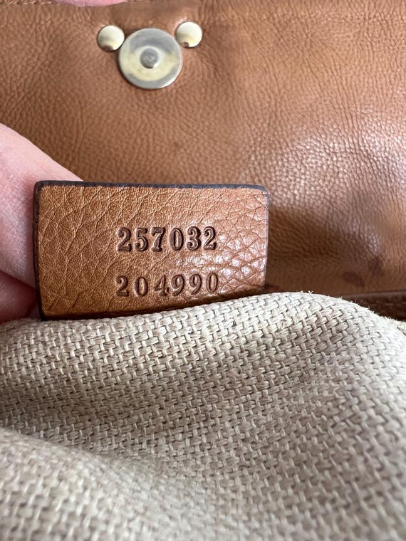 Authenticated Gucci Marrakech Chain Shoulder Bag … - image 5