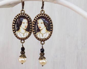 Anne Boleyn Earrings: Tudor Pearl Drop Historical Jewelry