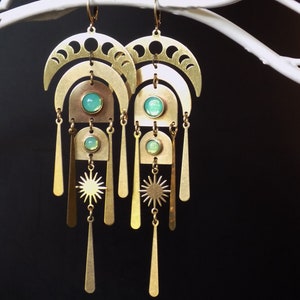 Moon Earrings, green opal, apple green, moon phase, 1970s Boho, art Deco, Art Nouveau, Lightweight earrings, shoulder duster, Boho earrings