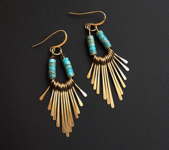 Orecchini Oro Donna Stile Bohemien: Orecchini Lunghi Etnici Ed Estivi Per Un Look Elegante E Alla Moda