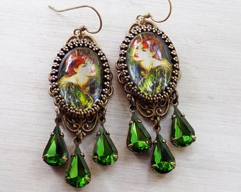 Rossetti Earrings, PreRaphaelite Jewelry, Green Chandelier earrings, Redhead gift, romantic gift, redhead jewelry, bohemian earrings, green