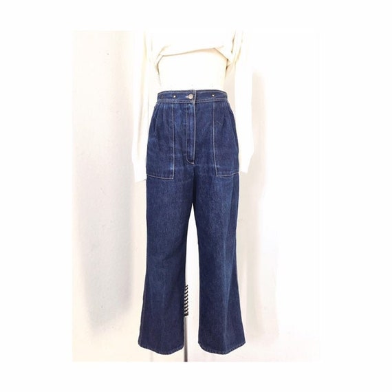 pleated blue jeans