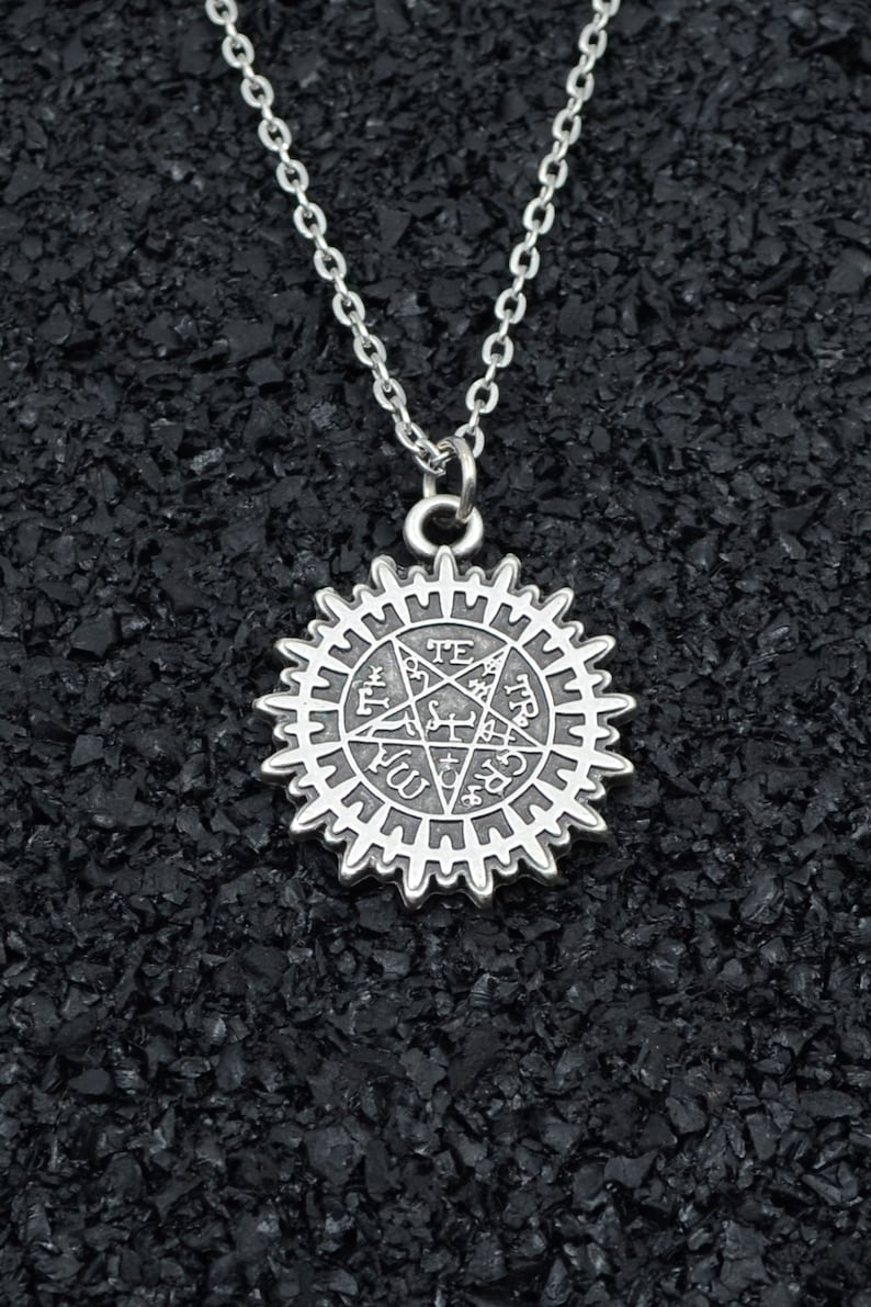 Anime Black Butler Kuroshitsuji Men Women Silver Necklace Personalizable Different Chain Types Unisex Otaku Pendant Fathers Day Gift Box