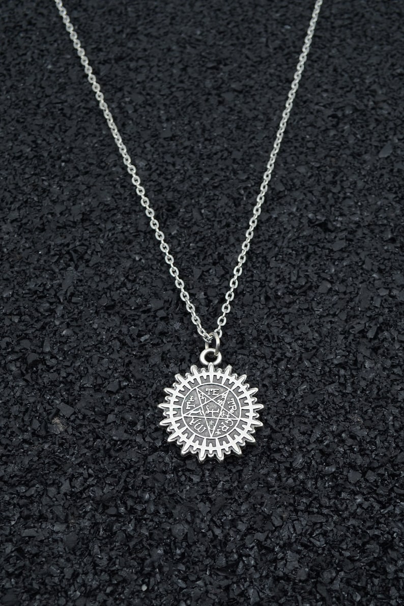 Anime Black Butler Kuroshitsuji Men Women Silver Necklace Personalizable Different Chain Types Unisex Otaku Pendant Fathers Day Gift Box