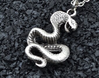 Handmade Silver Snake Pendant Necklace: Unisex Cobra Python Jewelry