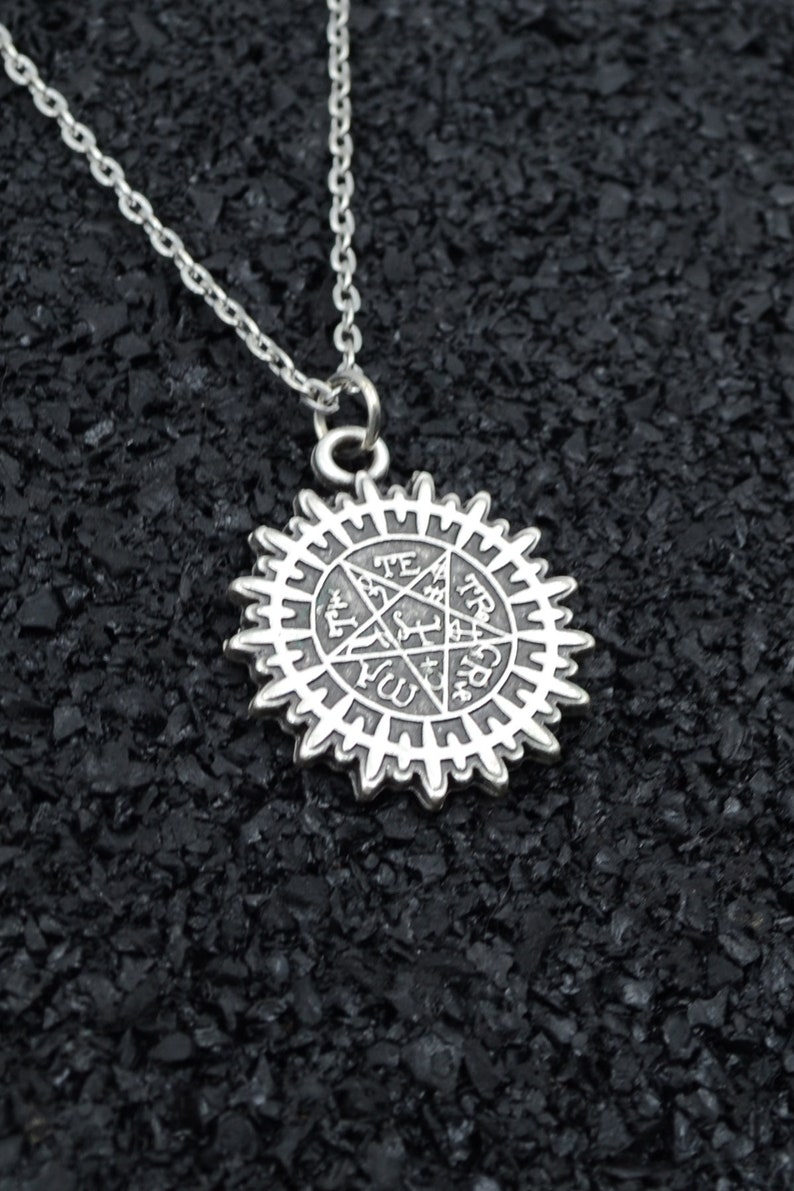 Anime Black Butler Kuroshitsuji Men Women Silver Necklace Personalizable Different Chain Types Unisex Otaku Pendant Fathers Day Gift Box