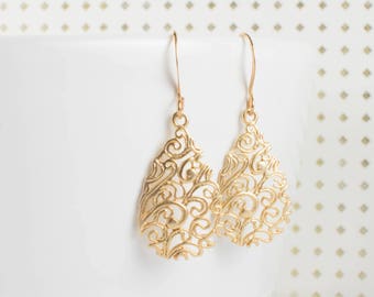 Gold Teardrop Earrings - Filigree Gold Earrings - Teardrop Earrings - Gold Dangle Earrings - Jewelry Gift For Mom