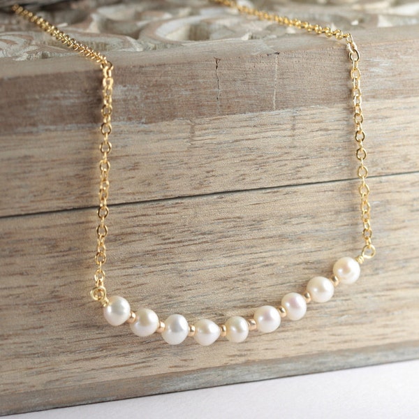 Freshwater Pearl and Gold Necklace, Gold Pearl Necklace, Simple Pearl Gold Necklace, Bridal Jewelry #693