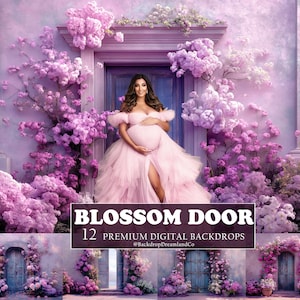 Könnte beinhalten: Eine schwangere Frau in einem rosa Kleid steht vor einer Tür mit violettem Hintergrund. Die Tür ist von rosa Blumen umgeben. Der Text "Blossom Door 12 Premium Digital Backdrops @BackdropDreamlandCo" befindet sich am unteren Rand des Bildes.