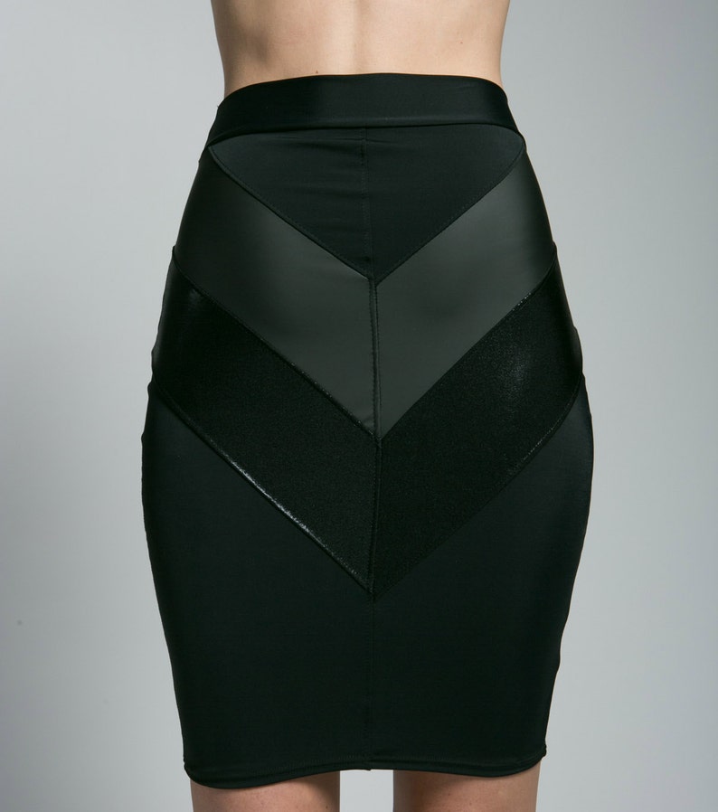 Furiosa Chevron Oil Slick Bodycon Pencil Skirt image 3