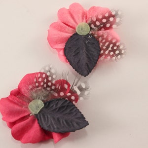 Pink Velvet and Rhinestone Flowers 2 pcs Feathers, Millinery, Altered Couture, Hair Flowers Embellishment image 4