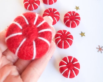 Holiday Felt Shapes Red Peppermint Candy/ Felt Peppermint Patties Felt Peppermint /felt ornament/Felt Mints/Christmas tray decor/vase filler