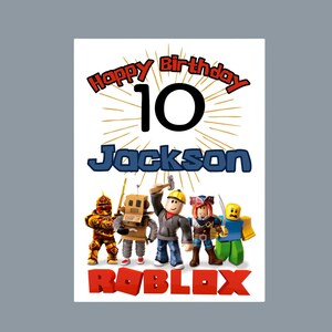 Tarjeta de cumpleaños plegable inspirada en Rob-lox: diseño editable en Canva, nombre y edad personalizables, sobre personalizable incluido.