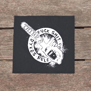 Naszywki Riot Grrrl – Bikini Kill, Bratmobile, Huggy Bear, Heavens to Betsy Tribe 8