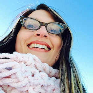 Hand Knit Ballet Pink Infinity Scarf: Textured Women&#39;s Cowl