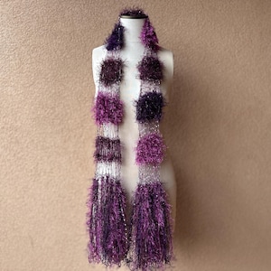 Purple and Plum Spring Scarf with Fringe. One of a Kind Bild 2