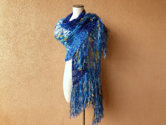 blue shawl