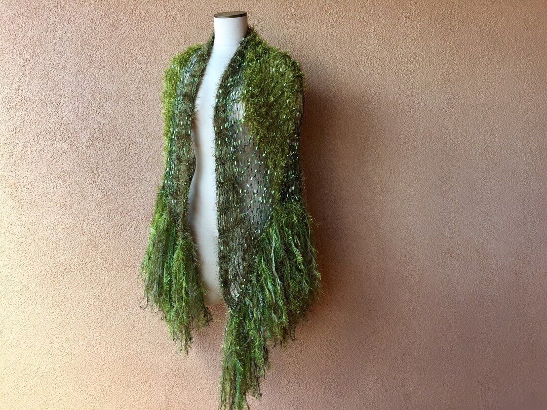mens green shawl