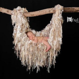 Photo Prop for Newborns, Fringie Hammock Children Baby Blanket Photo Prop
