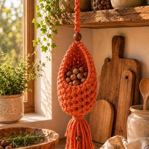 Mini macramé colgante – Macetero artesanal de algodón amarillo con borla