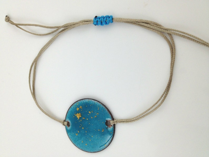 Island Teal Blue w/ 24 karat gold flakes Vintage Recycled eco Friendly Circle Dot Disc Enamel Copper Friendship Bracelet Magenta