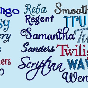 Puede incluir: Un fondo azul con una variedad de nombres escritos en diferentes colores y estilos. Los nombres incluyen Mandingo, Reba, Smoothie, Mimsy, Regent, TRUIY, Mulberry, Samantha, Tuscan, Nicole, Sanders, Twilight, Old Timers, Scriptna, WAVES, Pene y Wendy.