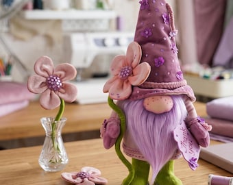 Gnome of Gratitude PDF Sewing Pattern + Video Tutorial 45 cm (18 inches)  (Digital Download)