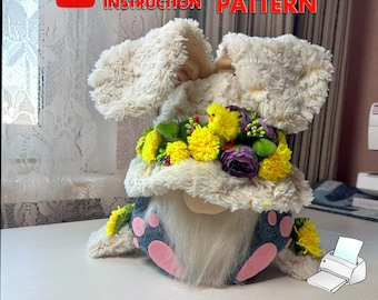 Patrón PDF de gnomo con disfraz de conejito: Gnomo escandinavo con flores de primavera (30 cm)