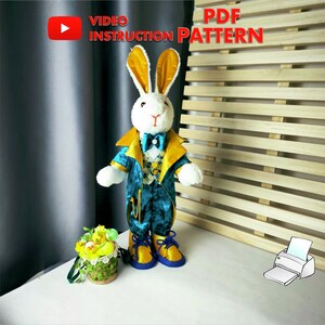 Wielkanocny Zając w Eleganckim Ubraniu z Koszykiem na Jajka Wzór do Szycia w PDF – 52 cm (20,5") Krasnal DIY HandMade + bezpłatny samouczek wideo Prezent Wielkanocny