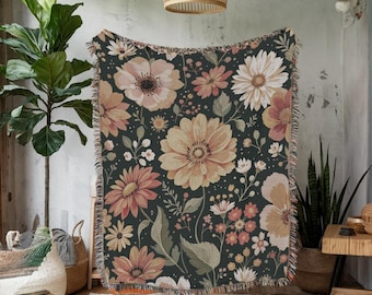 Dark Floral Woven Throw Blanket, Forest Green Cottagecore Decor, Botanical Bed or Couch Blanket, Cabincore Decor, Vintage Wildflower throw