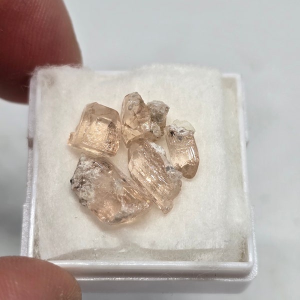 Gemmy Pink Topaz Lot Thomas Range Utah Minerals Crystals Gem Lapidary Rough